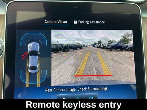 Used 2025 Mercedes-Benz C 300 4MATIC Sedan image 16