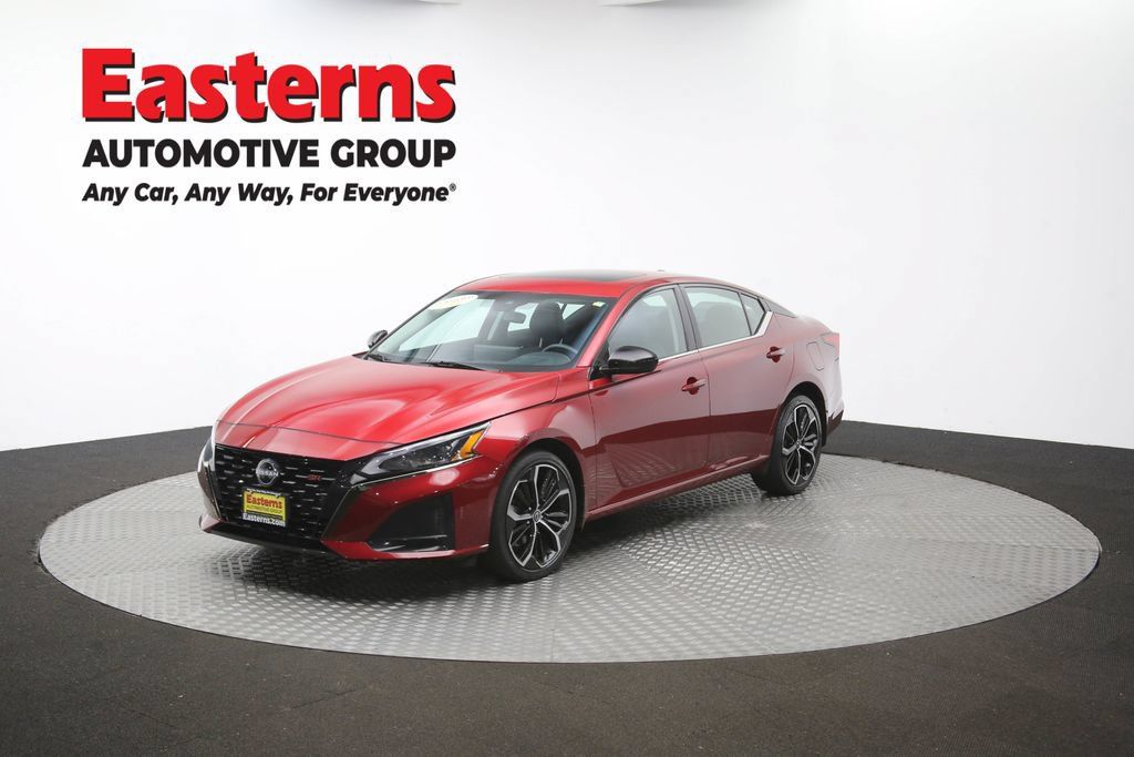 Used 2023 Nissan Altima 2.5 SR w/ SR Premium Package AWD/4WD image 58