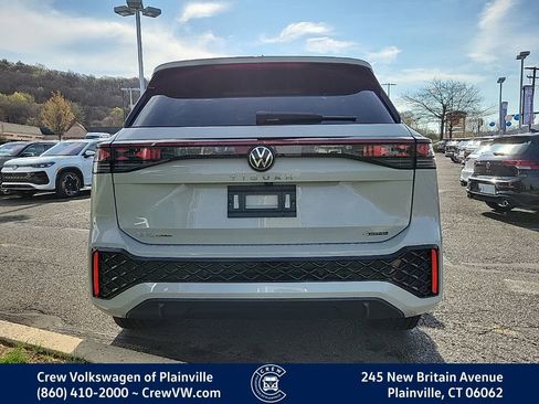 New 2026 Volkswagen Tiguan SEL R-Line AWD/4WD image 28