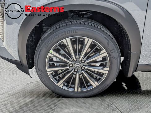 New 2026 Nissan Pathfinder Platinum image 27