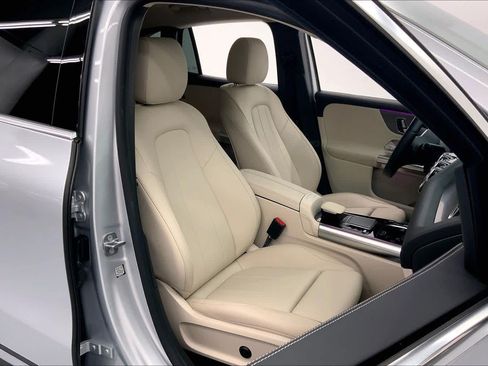 Certified 2023 Mercedes-Benz GLA 250 image 11