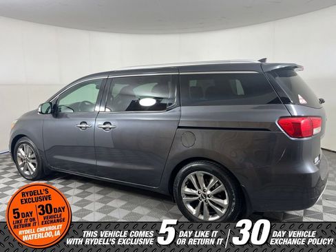 Used 2015 Kia Sedona SX Limited FWD image 9