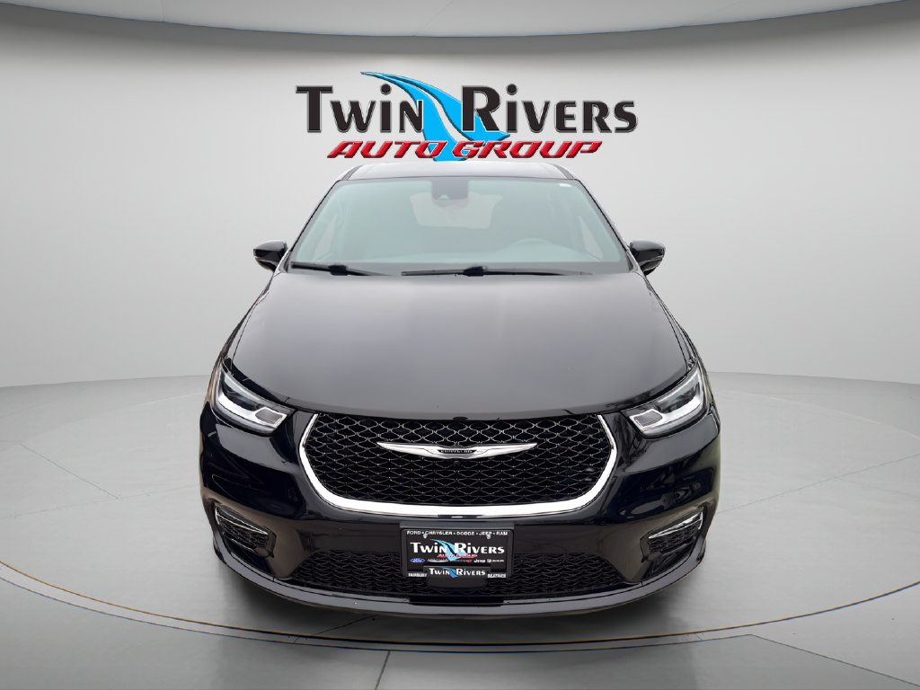 Used 2026 Chrysler Pacifica Select FWD image 7