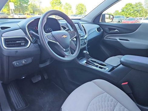 Used 2018 Chevrolet Equinox LT FWD image 17