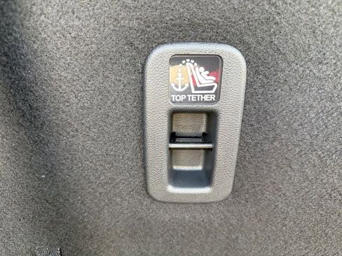 Certified 2025 Honda Pilot TrailSport image 23