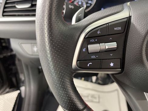 Used 2023 Genesis G70 3.3T w/ Sport Advanced Package image 22