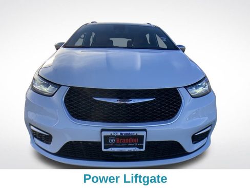 New 2026 Chrysler Pacifica Pinnacle AWD/4WD image 9