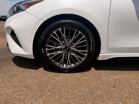 Used 2022 Kia Forte GT-Line FWD image 13