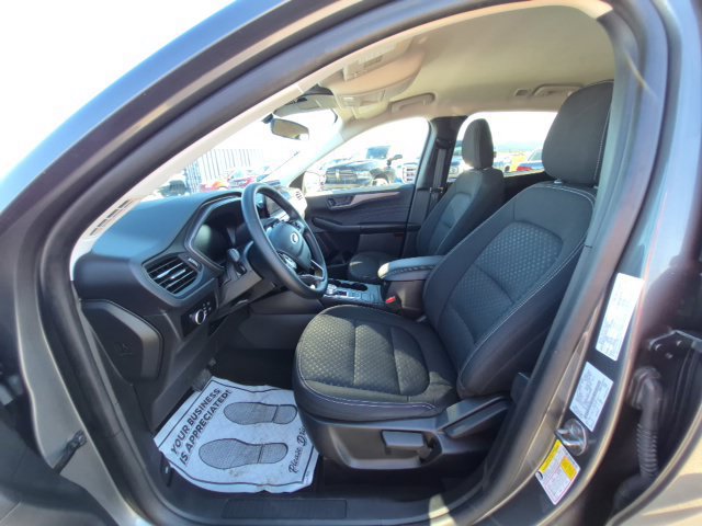 Used 2025 Ford Escape Active AWD/4WD image 9