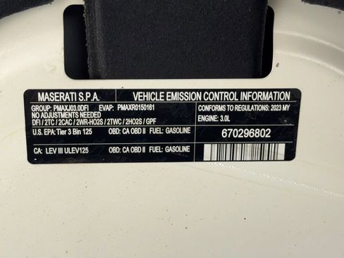 Used 2023 Maserati Ghibli Modena RWD image 57