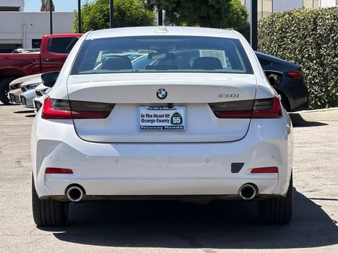 Used 2024 BMW 330i Sedan RWD image 5