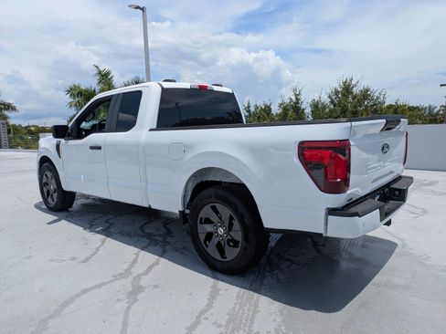 Used 2025 Ford F150 STX w/ Equipment Group 200A RWD image 6
