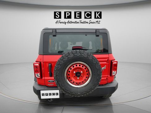 Certified 2022 Ford Bronco 2-Door AWD/4WD image 3