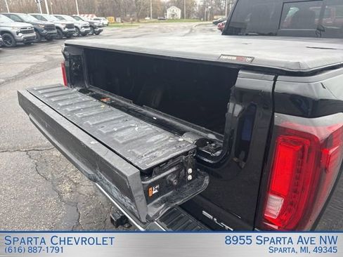 Used 2023 GMC Sierra 1500 SLT w/ SLT Premium Package image 34