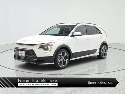 Used 2023 Kia Niro EX Touring