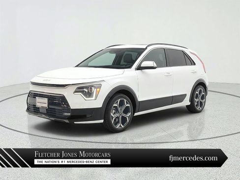 Used 2023 Kia Niro EX Touring FWD image 1