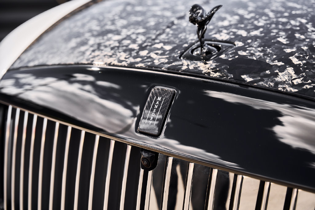 Used 2025 Rolls-Royce Spectre Black Badge AWD/4WD image 8