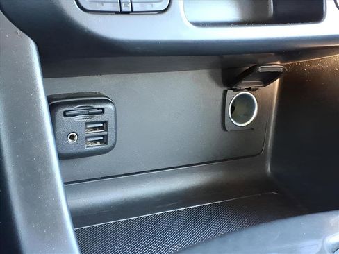 Used 2022 GMC Canyon AT4 image 12