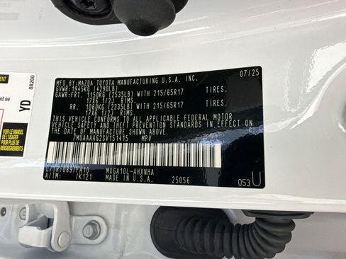 Used 2025 Toyota Corolla Cross L FWD image 19