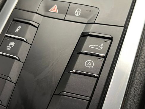 Used 2017 Porsche 718 Cayman S image 19