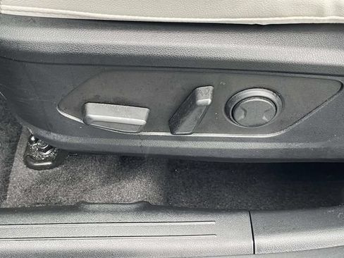 Used 2026 Hyundai Tucson SEL FWD image 25