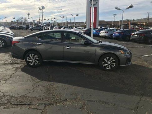 New 2024 Nissan Altima 2.5 S image 4