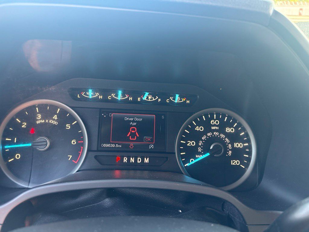 Used 2019 Ford F150 XLT w/ Equipment Group 301A Mid AWD/4WD image 14