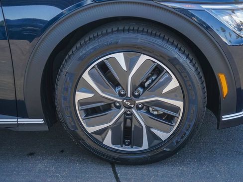 Certified 2023 Kia EV6 Light RWD image 9