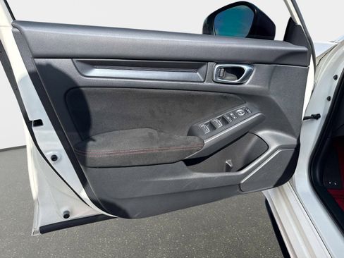 Used 2024 Honda Civic Type R image 16