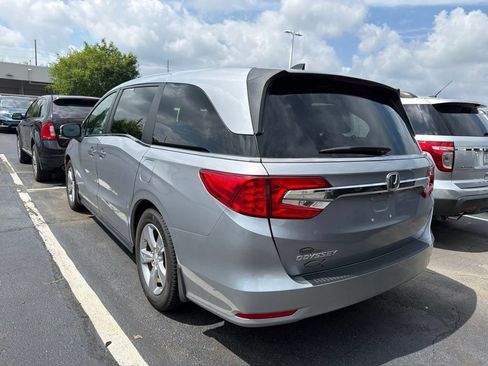 Used 2018 Honda Odyssey EX-L image 2