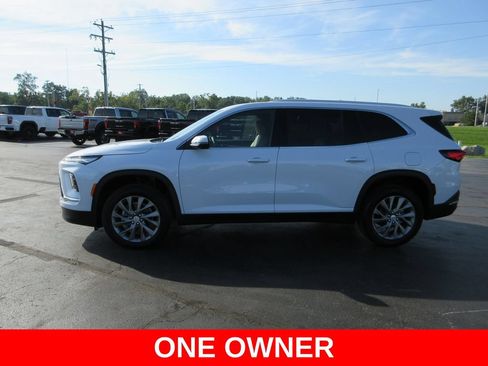 Certified 2026 Buick Enclave Preferred FWD image 10