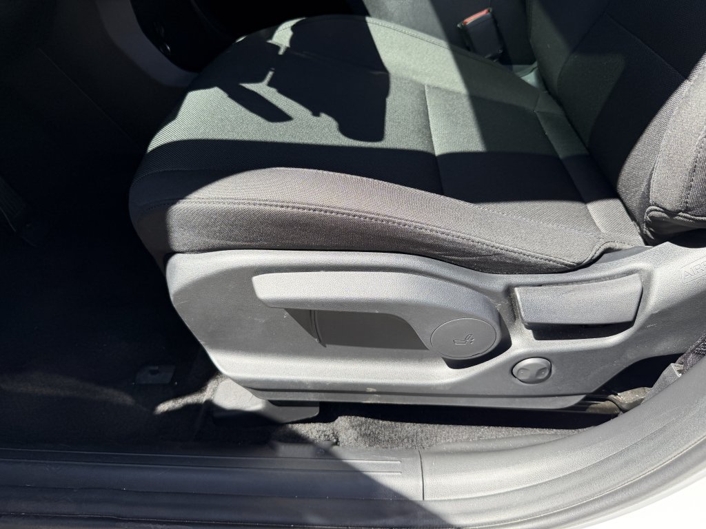 Used 2024 Hyundai Santa Fe SE FWD image 29