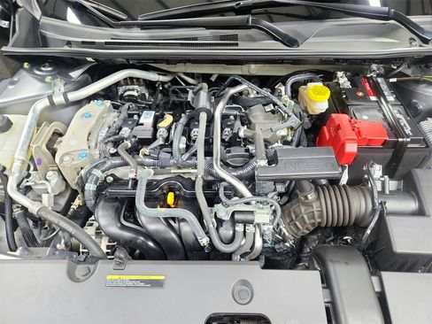 Used 2024 Nissan Sentra SV image 17