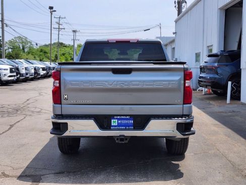 Used 2024 Chevrolet Silverado 1500 LT AWD/4WD image 4