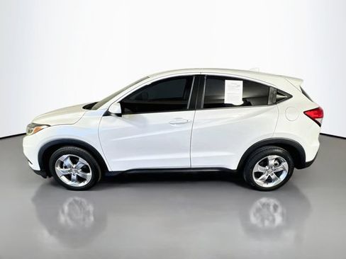 Used 2019 Honda HR-V LX image 5