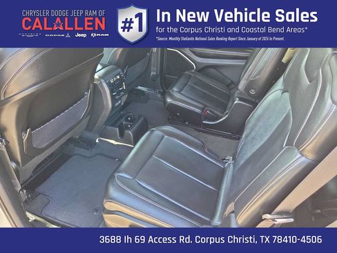 Used 2022 Jeep Grand Cherokee L Limited AWD/4WD image 21
