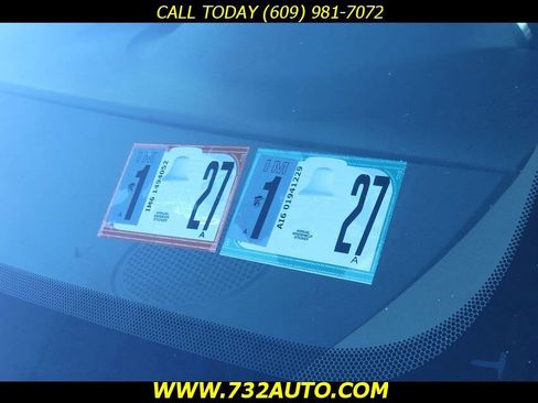Used 2014 Chrysler Town & Country Touring FWD image 36