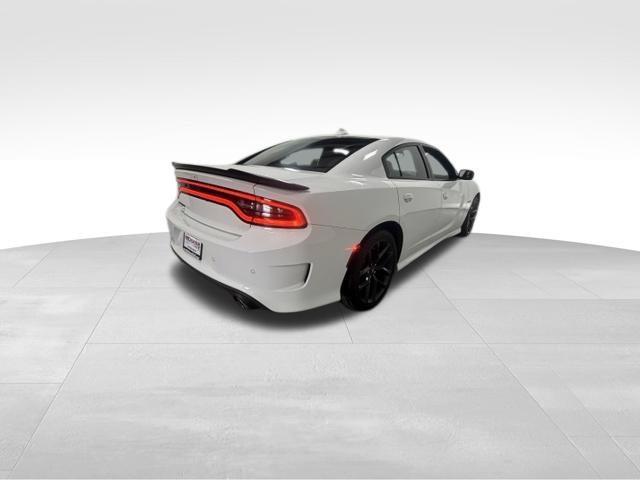 Used 2022 Dodge Charger R/T w/ Blacktop Package RWD image 7