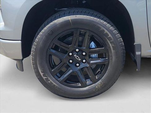 New 2026 Chevrolet Silverado 1500 Custom image 10