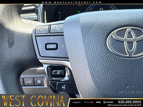Used 2025 Toyota Camry LE FWD image 24