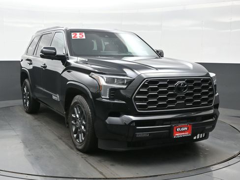 Used 2025 Toyota Sequoia Platinum image 8