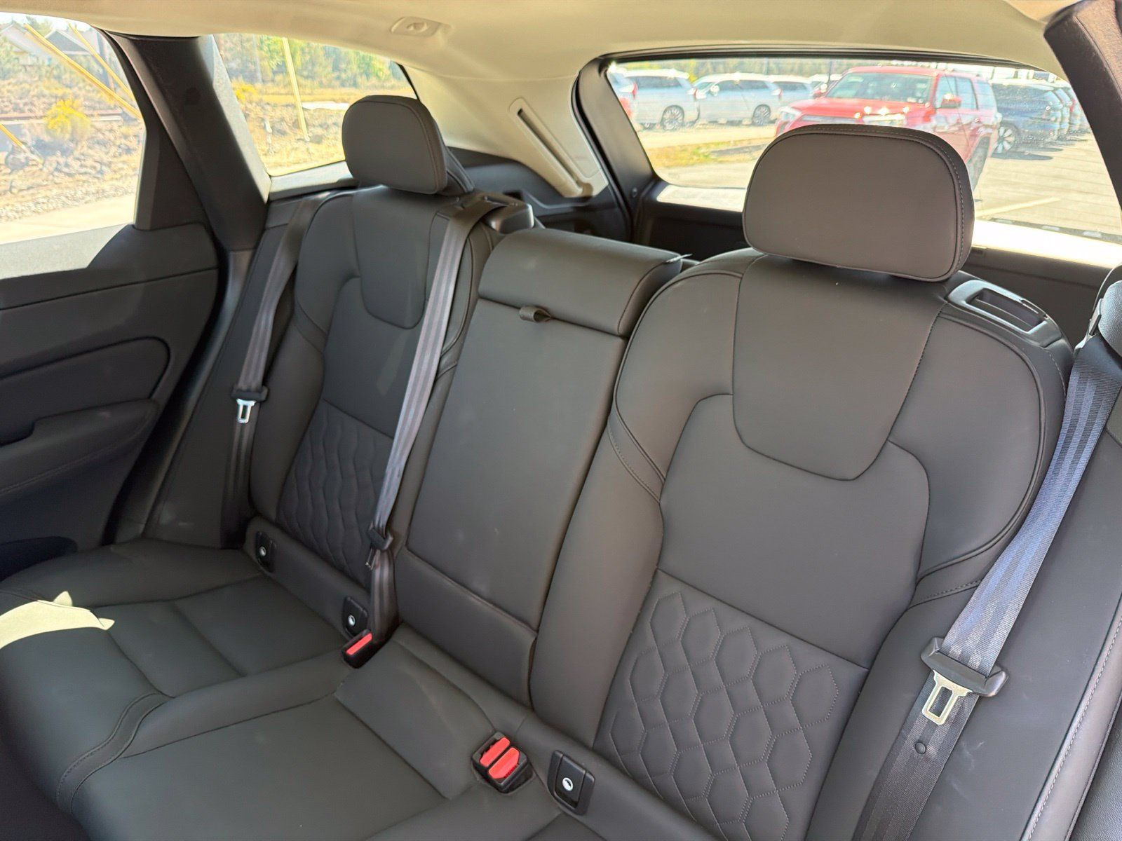 Used 2026 Volvo XC60 B5 Plus AWD/4WD image 22