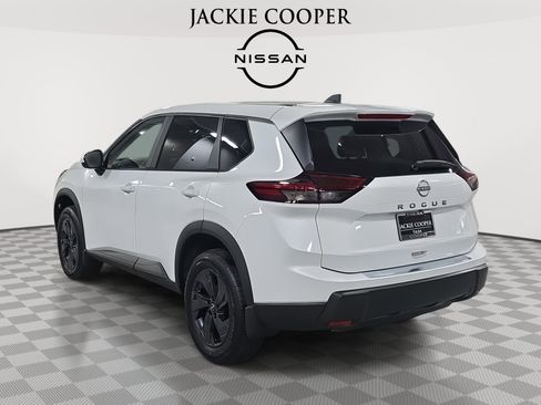 New 2026 Nissan Rogue SV w/ Cold Weather Package FWD image 7