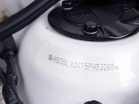 Used 2005 BMW M3 Coupe image 72