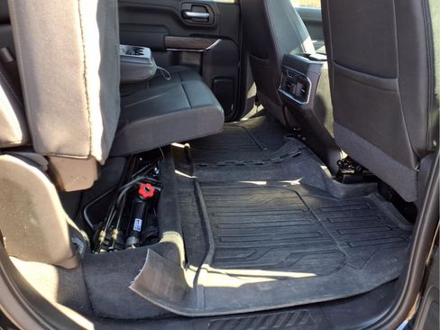 Used 2022 GMC Sierra 2500 SLT w/ SLT Convenience Package image 20