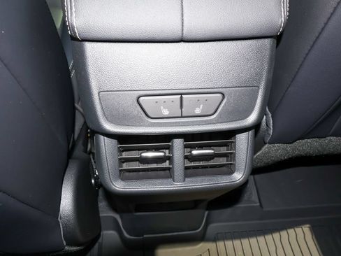 New 2027 GMC Terrain Elevation w/ Elevation Premium Package AWD/4WD image 11