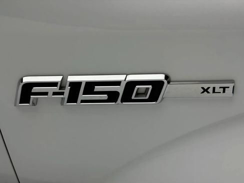 Used 2011 Ford F150 XLT w/ XLT Chrome Pkg AWD/4WD image 11
