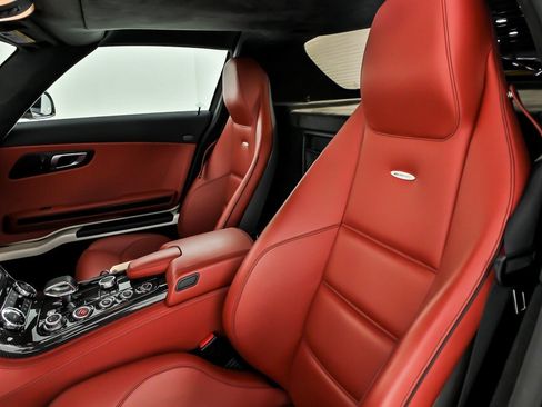 Used 2012 Mercedes-Benz SLS AMG Coupe image 23