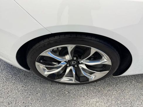 Used 2022 Lexus LC 500 Convertible w/ Touring Package RWD image 34
