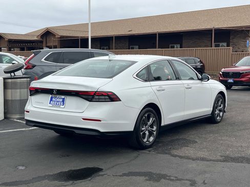 Used 2024 Honda Accord EX image 24